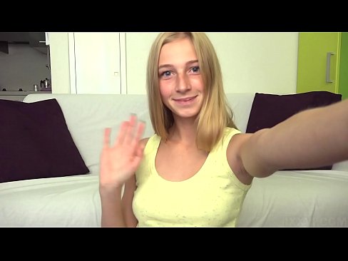 ❤️ Amikor unatkozom, lustán maszturbálom a rózsaszín puncimat... ️❌ Porno vk at hu.xxxtun.ru ️